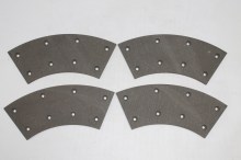 Ostřihovací lis Šmeral LDO 315 - třecí segmenty brzdy 700x456x10 mm vrt. FTL178